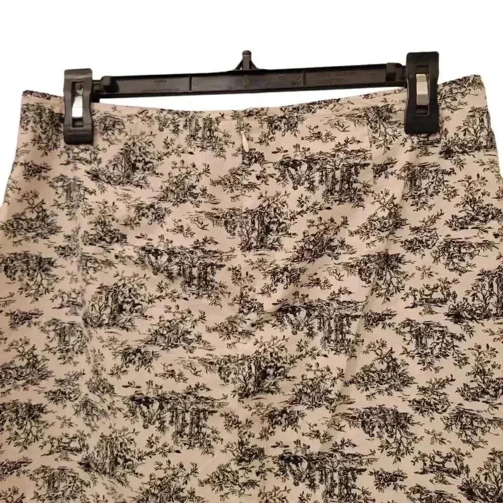 Gap Women's White & Black Floral Cotton/Spandex Straight Pencil Skirt - Picture 4 of 9